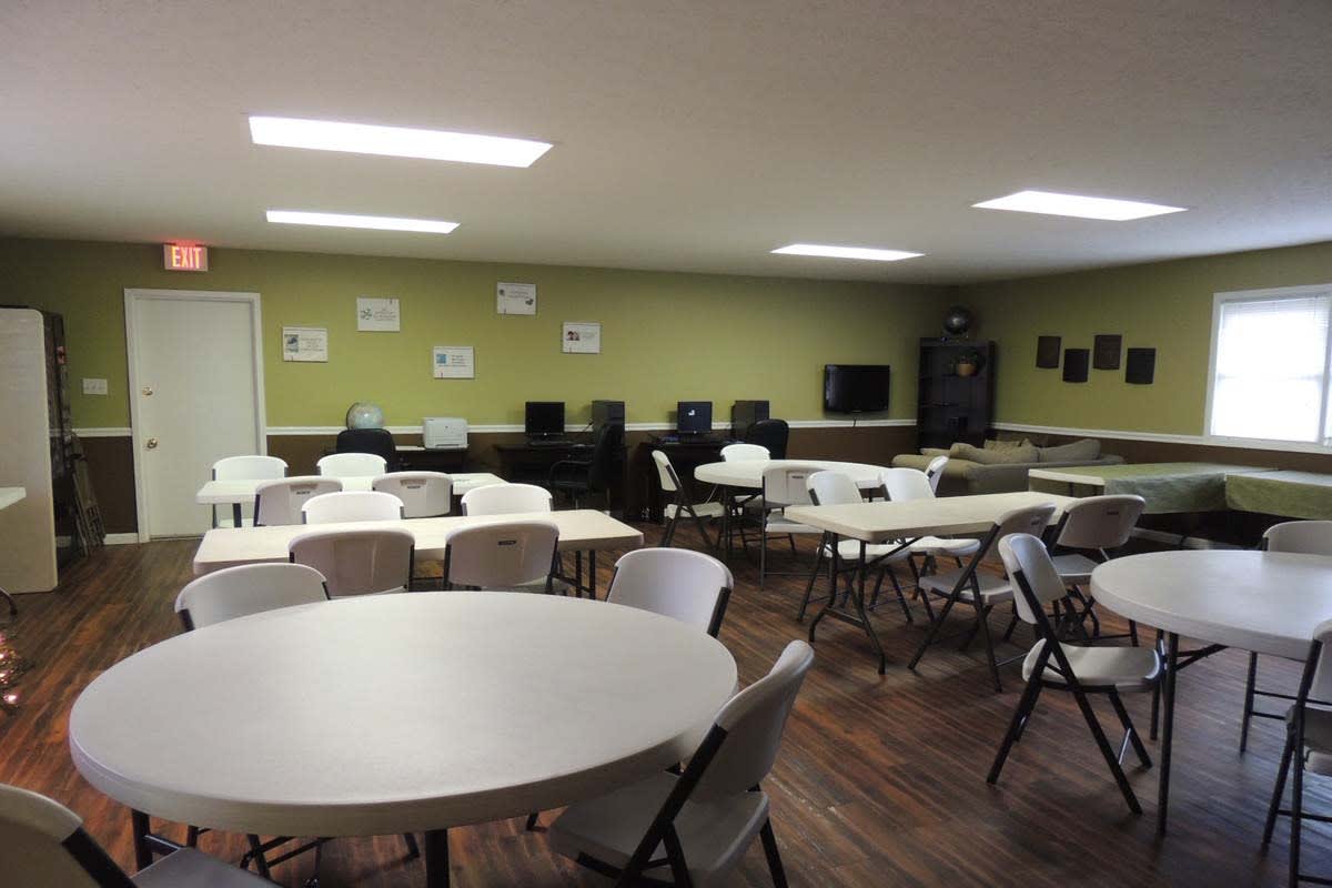 Photos of Country View Apartments Bloomington, IN